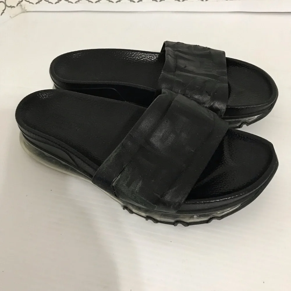 Fendi FX1311 Black Slide Sandals - Men’s Size 8